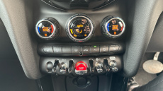 MINI Hatchback 1.5 Cooper Classic Premium 5dr Petrol Hatchback